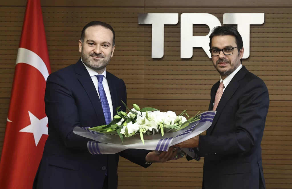 TRT'de devir teslim töreni yapıldı