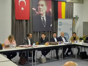 Almanya’nın Dortmund şehrinde faaliyet gösteren 60 kadar Türk dernek yöneticisi