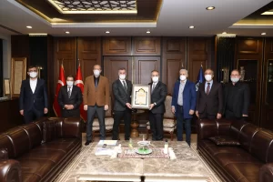 Tüm Özel Halk Otobüsleri Birliği (TÖHOB) Başkanı Ercan Soydaş, özel