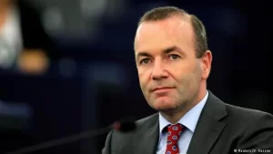   Avrupa Komisyonu Başkanlığına talip olan Alman siyasetçi Manfred Weber,
