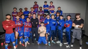 Trabzonspor Teknik Direktörü Avcı'nın son maçlara kasket takarak çıkmasının ardından