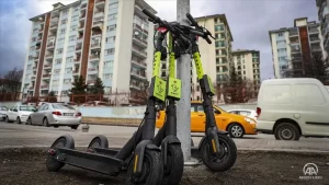 Mikro mobilitenin yeni aracı elektrikli scooterlar (e-scooter), hızlı ve pratik