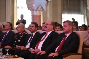 Uluslararası Öğrenciler Mezuniyet Törenlerinin bu yıl 13.’sü gerçekleştirildi. Türkiye’nin mezun