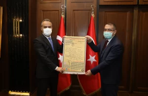 Bursa Büyükşehir Belediye Başkanı Alinur Aktaş’ın Onursal Başkanlığı’nı yaptığı Dumlupınar