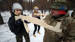 Desnianskiy Bölgesel Savunma Batalyonu, Kiev Savunma Karargahı ve bazı Ukraynalı