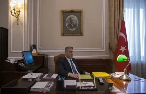 Galatasaray Futbol Takımı'nın Yunanistan'da ülkeye sokulmaması üzerine, Türkiye Cumhuriyeti Atina