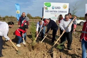 Uluslararası Demokratlar Birliği (UID), gönüllü koşucuların desteğiyle “UID Hatıra Ormanı”