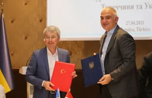 Kültür ve Turizm Bakanı Ersoy, yeni tip koronavirüs tedbirlerine ilişkin,