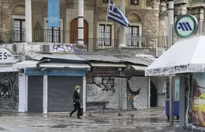 Yunanistan'da yeni tip virüs önlemleri kapsamında uygulanan genel karantina nedeniyle
