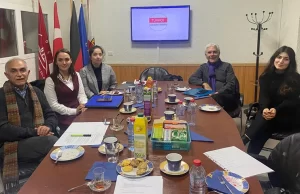 2022 Mart ayında Duisburg ve Dortmund kentlerinde yüksek düzeyli katılımla