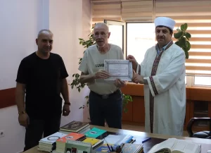 Elazığ'a tatil için gelen Fransız vatandaşı 85 yaşındaki Emile Zehnder,