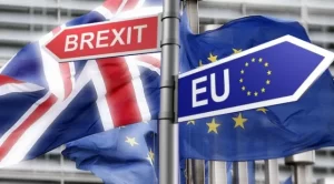 İngiltere'de Bakanlar Kurulu, ülkenin Avrupa Birliği ile vardığı Brexit anlaşmasını