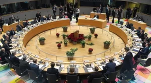 AB Liderler Zirvesi sona erdi   AB liderlerini Brexit, dış
