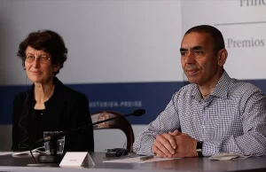 Avrupa Parlamentosu (AP) Milletvekili Moritz Körner, Virüs aşısını geliştiren biyoteknoloji