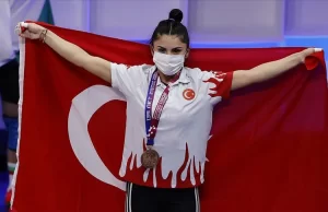 Milli halterci Melisa Güneş, 1 gümüş ve 2 bronz madalya