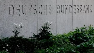 Almanya Merkez Bankası (Bundesbank), tedarik darboğazları ve pandemi salgınında 4.