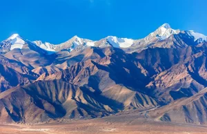 Tibet Platosu, dünyadaki en yüksek ve en zorlu bölgelerden biri