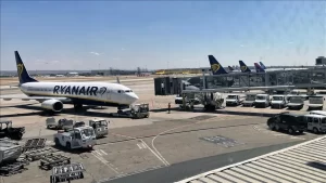 Düşük maliyetli hava yolu şirketi Ryanair'in Belçika'daki çalışanları yılbaşı tatili