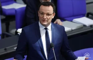 Almanya Sağlık Bakanı Jens Spahn, ülkede yeni tip virüs vakalarının
