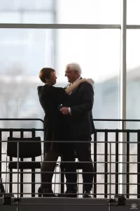 Almanya’da 17. dönem cumhurbaşkanlığı seçiminde Frank-Walter Steinmeier yeniden seçildi.