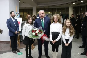 "Türkiye, sömürgeci geçmişi olan emperyal ülkelerden farklı olarak, Türkiye Maarif