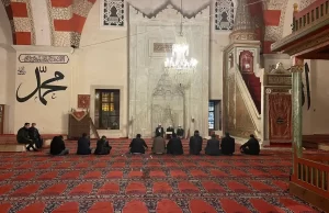 Edirne'de, 15 Temmuz Demokratik Gençlik Derneği tarafından, Türkiye Cumhuriyeti'nin kurucusu