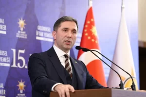 "Katile katil, zalime zalim demekten bizi alıkoyamazlar. İsrailli yöneticiler bize
