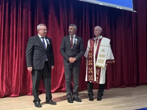 – "Bu kurumu yönetirken en dikkat edeceğim hususların başında liyakat