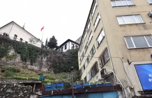Kavaklı Mahallesi’nde geçtiğimiz günlerde yaşanan toprak kayması sonucunda tahliye edilen