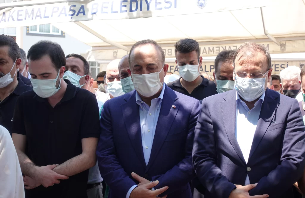 Bursa Milletvekili Ali Koyuncu son yolculuğuna uğurlandı