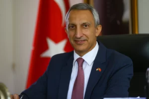 Türkiye'nin Hartum Büyükelçisi İsmail Çobanoğlu, "Sudan her açıdan ülkemiz için