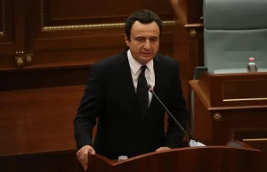 Kosova'daki Kendin Karar Al Hareketi (VV) Genel Başkanı Albin Kurti,