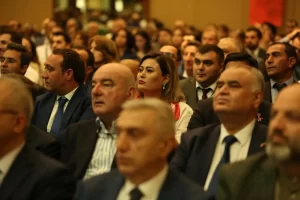 Uluslararası Türkiye Mezunları Buluşması Azerbaycan’ın başkenti Bakü’de gerçekleştirildi. 21 farklı