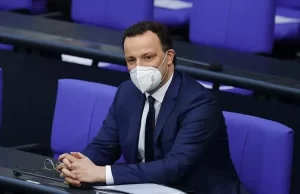 Almanya Sağlık Bakanı Jens Spahn, yeni tip virüse  karşı
