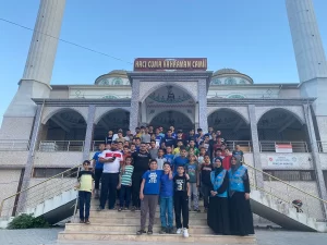 Diyanet İşleri Türk İslam Birliği (DİTİB) Hamburg ve Schleswig-Holstein gönüllüleri,