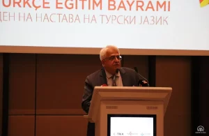 Kuzey Makedonya'da yaşayan Türklerin resmi bayramı olan "21 Aralık Türkçe