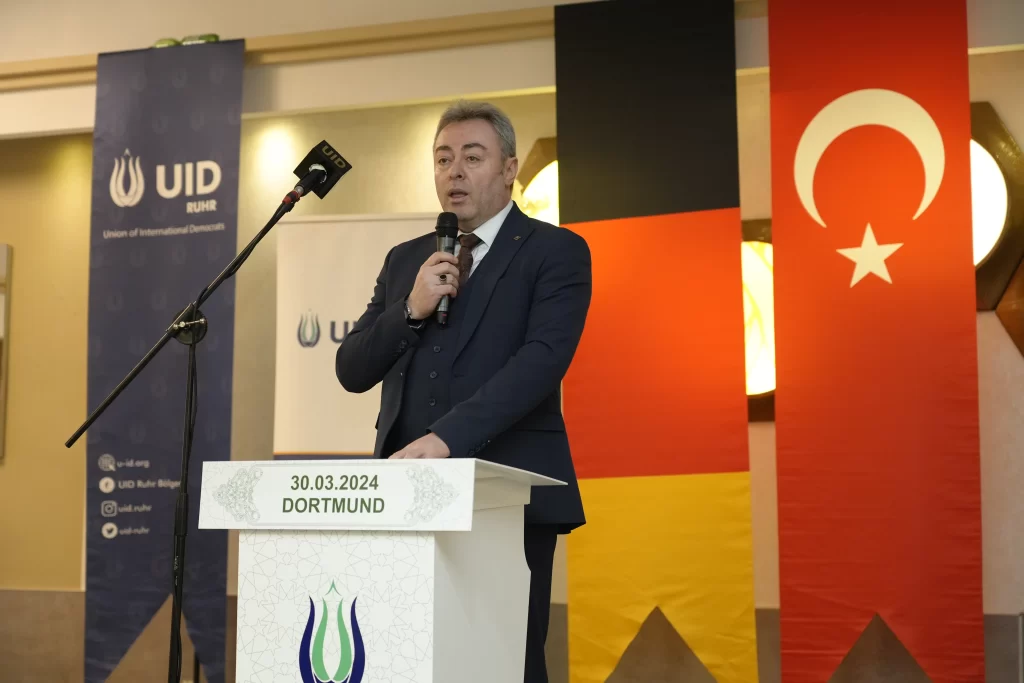 UID Ruhr Bölgesi geniş katılımlı iftar programı düzenlendi