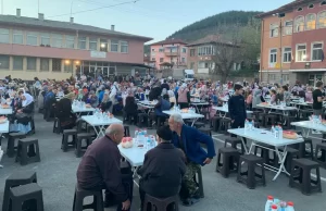 Osmangazi Belediyesi’nin Bulgaristan’da kurduğu ve binlerce kişinin katıldığı Kardeşlik Sofrası