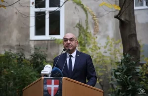 Viyana Belediye Başkanı Micheal Ludwig:
"Çok çirkin bir şekilde tezahür etmiş
