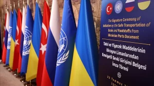 Polonya Dışişleri Bakanı Zbigniew Rau, Dışişleri Bakanı Mevlüt Çavuşoğlu'na, Cumhurbaşkanı