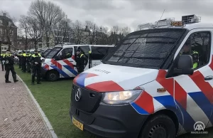 Birleşmiş Milletler İşkenceyle Mücadele Özel Raportörü Nils Melzer, Hollanda'da polisin
