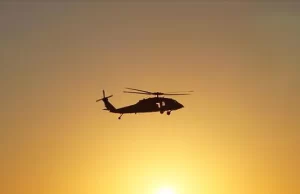 ABD’nin Alaska eyaletinde bulunan Knik Buzulu bölgesinde helikopter düştü. Kazada