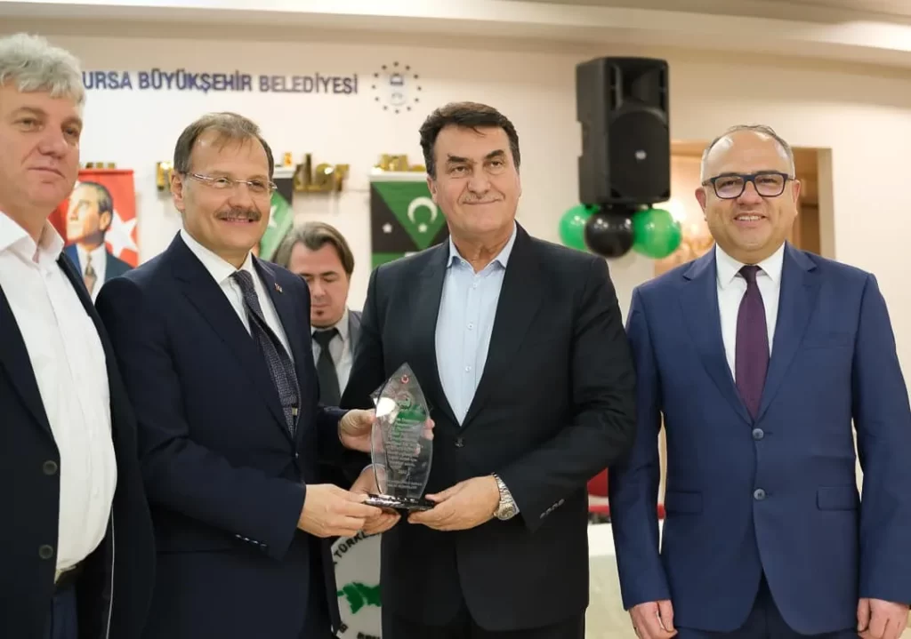 Başkan Eminlatif sporsorlara teşekkür etti