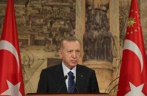 Cumhurbaşkanı Recep Tayyip Erdoğan, Cumhurbaşkanlığı Dolmabahçe Ofisi'nde, Uluslararası Demokratlar Birliği