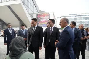 Yurtdışı Türkler ve Akraba Topluluklar (YTB) Başkanı Abdullah Eren, Essen