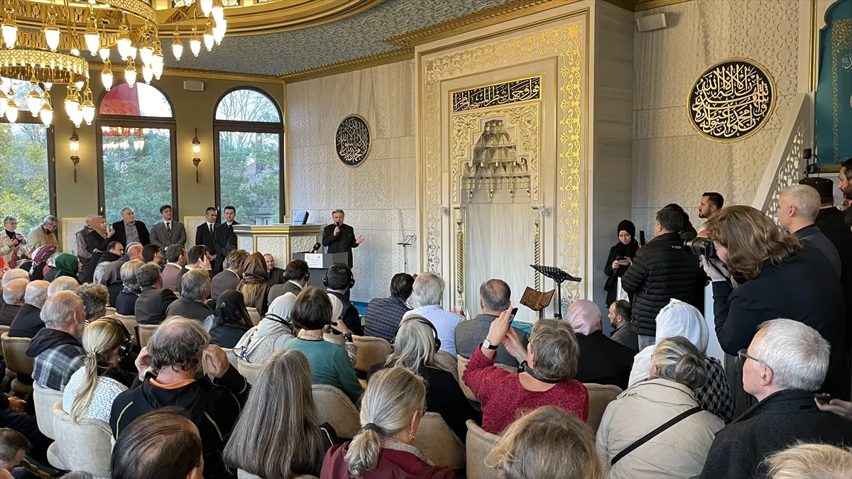 İsviçre’nin Zürih ve Schaffhausen kentlerinde Türk topluluğunun çalışmaları sonucu yapılan