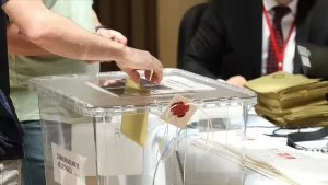 Polonya'nın başkenti Varşova'da, Türkiye'de 14 Mayıs'ta yapılacak Cumhurbaşkanı ve 28.