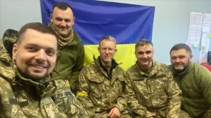 Ukrayna Müslümanları Dini İdaresi Müftüsü İsmagilov, Rus askerleri ile savaşmak