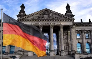  Almanya hükümeti, Çad'ın Berlin Büyükelçisi Mariam Ali Moussa'dan 48