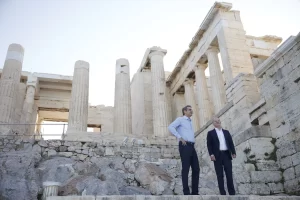 Yunanistan'da muhalefet partileri Radikal Sol İttifak (SYRIZA) ve Yunanistan Komünist